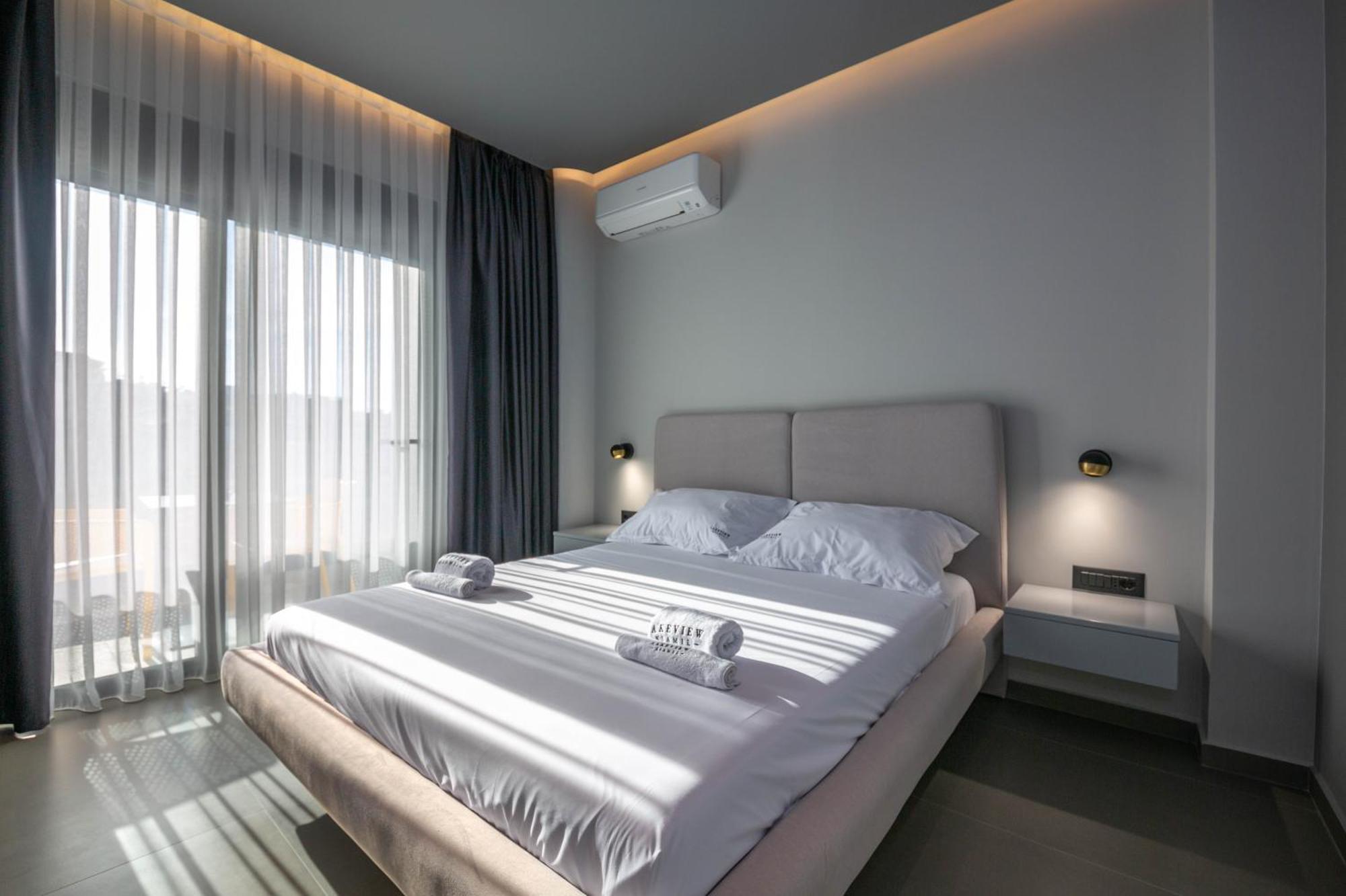 Lake View Rooms Ksamil Exterior photo
