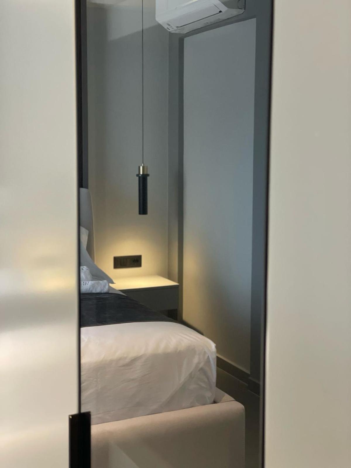 Lake View Rooms Ksamil Exterior photo