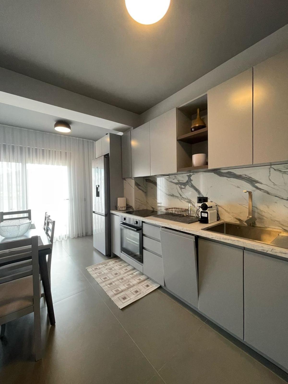 Lake View Rooms Ksamil Exterior photo